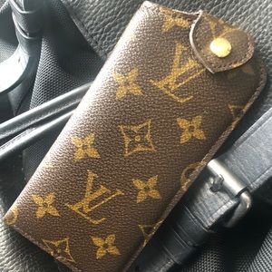 Authentic Louis Vuitton sunglass/eyeglass case(pm)